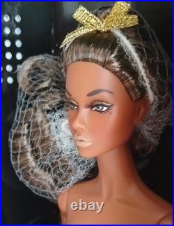 Integrity Stilettos Gold Season Poppy Parker Doll Nude + Extra Hands, Stand, COA