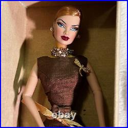 Integrity Toy Fashion Royalty Traveler By Nature Veronique Perrin #91029 2004 LE