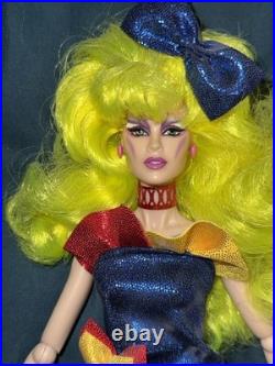 Integrity Toy Jem & The Holograms I AM A GIANT PIZZAZZ Phyllis Gabor MISFIT DOLL
