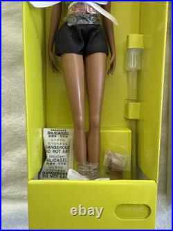 Integrity Toys Basic Editions ITBE Fashion Doll Groove Rare Mint In Box