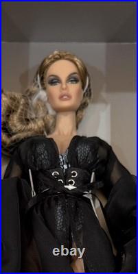 Integrity Toys DUSK IN BLOOM LUCHIA ZADRA closeup doll nrfb, mint, complete doll