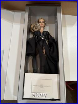 Integrity Toys DUSK IN BLOOM LUCHIA ZADRA closeup doll nrfb, mint, complete doll