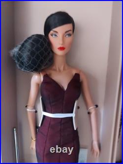 Integrity Toys FR Fashion Royalty J'ADORE LA FETE ELYSE JOLIE DOLL Gift Set