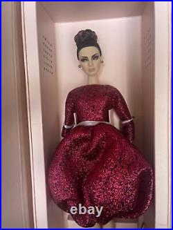 Integrity Toys Fashion Royalty Affluent Demeanor Agnes Luxe Life Centerpeice