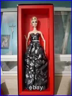 Integrity Toys Fashion Royalty Dania Zarr Delightful Indulgence Seven Sins NRFB Integrity Toys Fashion Royalty Dania Zarr Delightful Indulgence Seven Sins NRFB