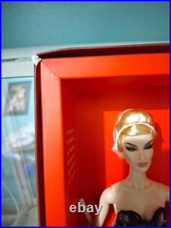 Integrity Toys Fashion Royalty Dania Zarr Delightful Indulgence Seven Sins NRFB Integrity Toys Fashion Royalty Dania Zarr Delightful Indulgence Seven Sins NRFB