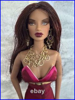 Integrity Toys Fashion Royalty Doll Natalia Fatale Behind Velvet Ropes