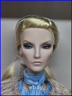Integrity Toys Fashion Royalty Elyse Jolie Key Pieces Doll Giftset # 91392 NRFB
