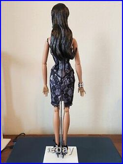 Integrity Toys Fashion Royalty FR16 Amethyst Factor Anais McKnight RARE