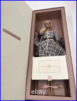 Integrity Toys Fashion Royalty French Kiss Vanessa Perrin Dressed Doll