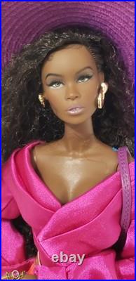 Integrity Toys/Fashion Royalty/Meteor In This Skin Zuri Okoty- Redressed