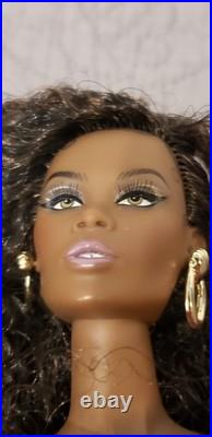 Integrity Toys/Fashion Royalty/Meteor In This Skin Zuri Okoty- Redressed