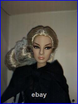 Integrity Toys Fashion Royalty Sensuous Affair Giselle Diefendorf Gloss NRFB