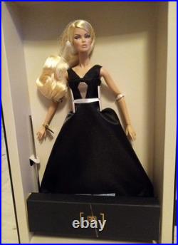 Integrity Toys-Fashion Royalty Vanessa Perrin Black-Tie Ball NRFB WithShipper