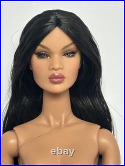 Integrity Toys Fashion royalty Nu Face Sakura Season Nadja