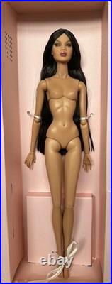 Integrity Toys Fashion royalty Nu Face Sakura Season Nadja