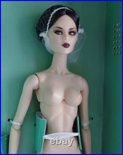 Integrity Toys Fierce Seduction Navia Phan Doll Nude + Hands, Stand, COA