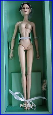 Integrity Toys Fierce Seduction Navia Phan Doll Nude + Hands, Stand, COA