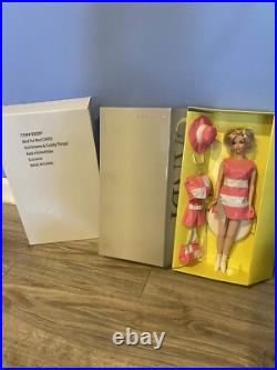 Integrity Toys Hamilton Doll Mad for Mod Candi Fashion Royalty #90028P 2002 Integrity Toys Hamilton Doll Mad for Mod Candi Fashion Royalty #90028P 2002