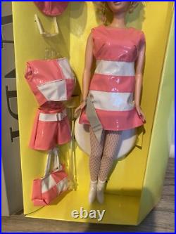 Integrity Toys Hamilton Doll Mad for Mod Candi Fashion Royalty #90028P 2002 Integrity Toys Hamilton Doll Mad for Mod Candi Fashion Royalty #90028P 2002