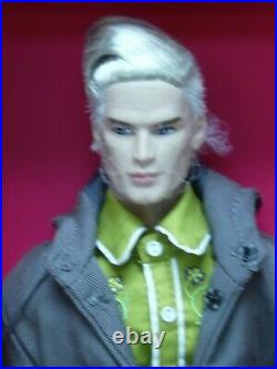 Integrity Toys Hot to the Touch Bellamy Blue The Industry Lovesick New MIB