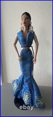 Integrity Toys Jason Wu Fashion Royalty Age of Opulence Isha Display Unused Integrity Toys Jason Wu Fashion Royalty Age of Opulence Isha Display Unused