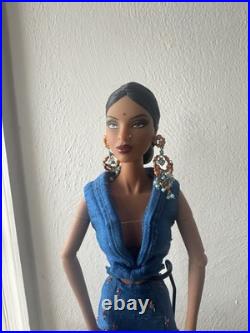 Integrity Toys Jason Wu Fashion Royalty Age of Opulence Isha Display Unused Integrity Toys Jason Wu Fashion Royalty Age of Opulence Isha Display Unused