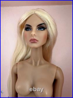 Integrity Toys Malibu Sky Agnes Fashion Royalty With Complete Outfit Set