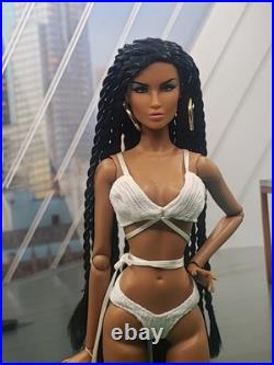 Integrity Toys Meteor Pose Like An Egyptian Amirah Majeed (No box)