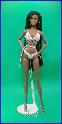 Integrity Toys Meteor Pose Like An Egyptian Amirah Majeed (No box)