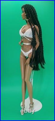 Integrity Toys Meteor Pose Like An Egyptian Amirah Majeed (No box)
