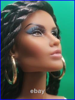 Integrity Toys Meteor Pose Like An Egyptian Amirah Majeed (No box)