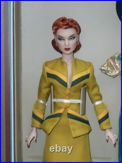 Integrity Toys New York Bound Victoire Roux New MIB Fashion Royalty Redhead