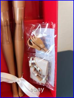 Integrity Toys Pose Like An Egyptian Amirah Majeed Meteor Collection Read