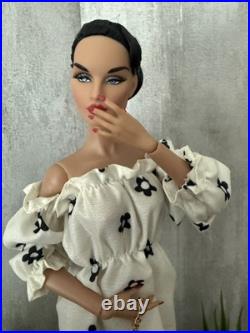Integrity Toys Summertime Outing Evelyn Weaverton East 59th Street DRESSED Doll