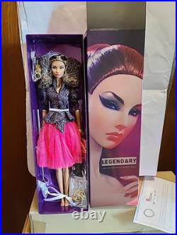 Integrity Toys The Industry Carry On Janay Doll LE 660 Legendary Conv RARE NRFB Integrity Toys The Industry Carry On Janay Doll LE 660 Legendary Conv RARE NRFB