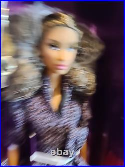 Integrity Toys The Industry Carry On Janay Doll LE 660 Legendary Conv RARE NRFB Integrity Toys The Industry Carry On Janay Doll LE 660 Legendary Conv RARE NRFB