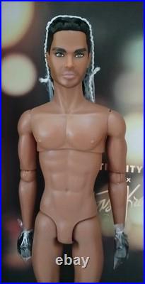 Integrity Toys X Jason Kramer Step and Repeat Keiron Morel Doll Nude + Stand