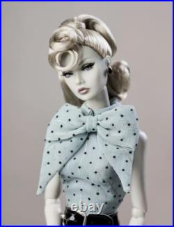 Integrity WE LOVE POPPY PARKER STAY TUNED Doll Gray Tone Original Shipper
