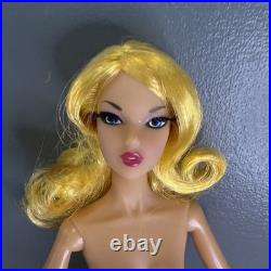 Integrity toys 1st Wave DYNAMITE GIRLS JETT FASHION ROYALTY DOLL 2008 NUDE Integrity toys 1st Wave DYNAMITE GIRLS JETT FASHION ROYALTY DOLL 2008 NUDE
