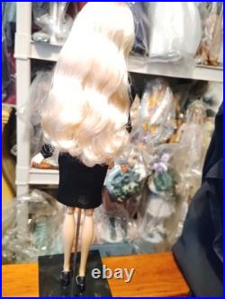 Integrity toys fashion royalty