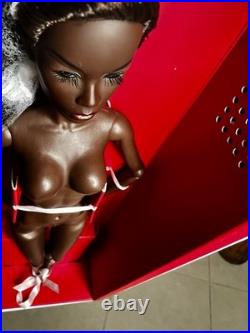 Integrity toys zuri okoty gala glow up nude doll meteor fashion royalty