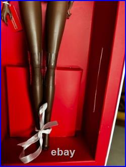 Integrity toys zuri okoty gala glow up nude doll meteor fashion royalty