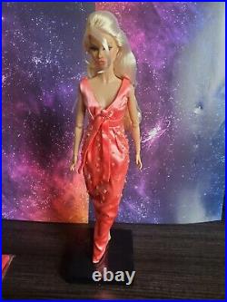 It Fashion Royalty Palm Springs Poppy Parker Sparkling Sunset Doll