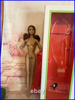 It's My Party Poppy Parker Nude With Stand & Coa Integrity Toys