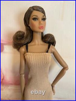 It's My Party Poppy Parker Nude With Stand & Coa Integrity Toys