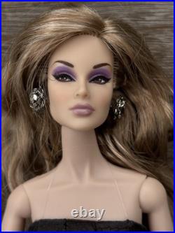 Lady In Waiting Dania Zarr Doll 12 2010 W Club Excl Integrity Fashion Royalty