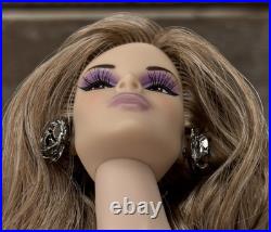 Lady In Waiting Dania Zarr Doll 12 2010 W Club Excl Integrity Fashion Royalty