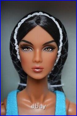 Lilith Blair NATURAL HIGH 12 DRESSED DOLL ACTUAL DOLL NU. Face Fashion Royalty