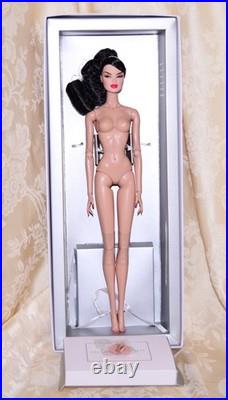 Little Vintage Ensemble Veronique Fashion Royalty Long Nail Nude Doll & Hands CE